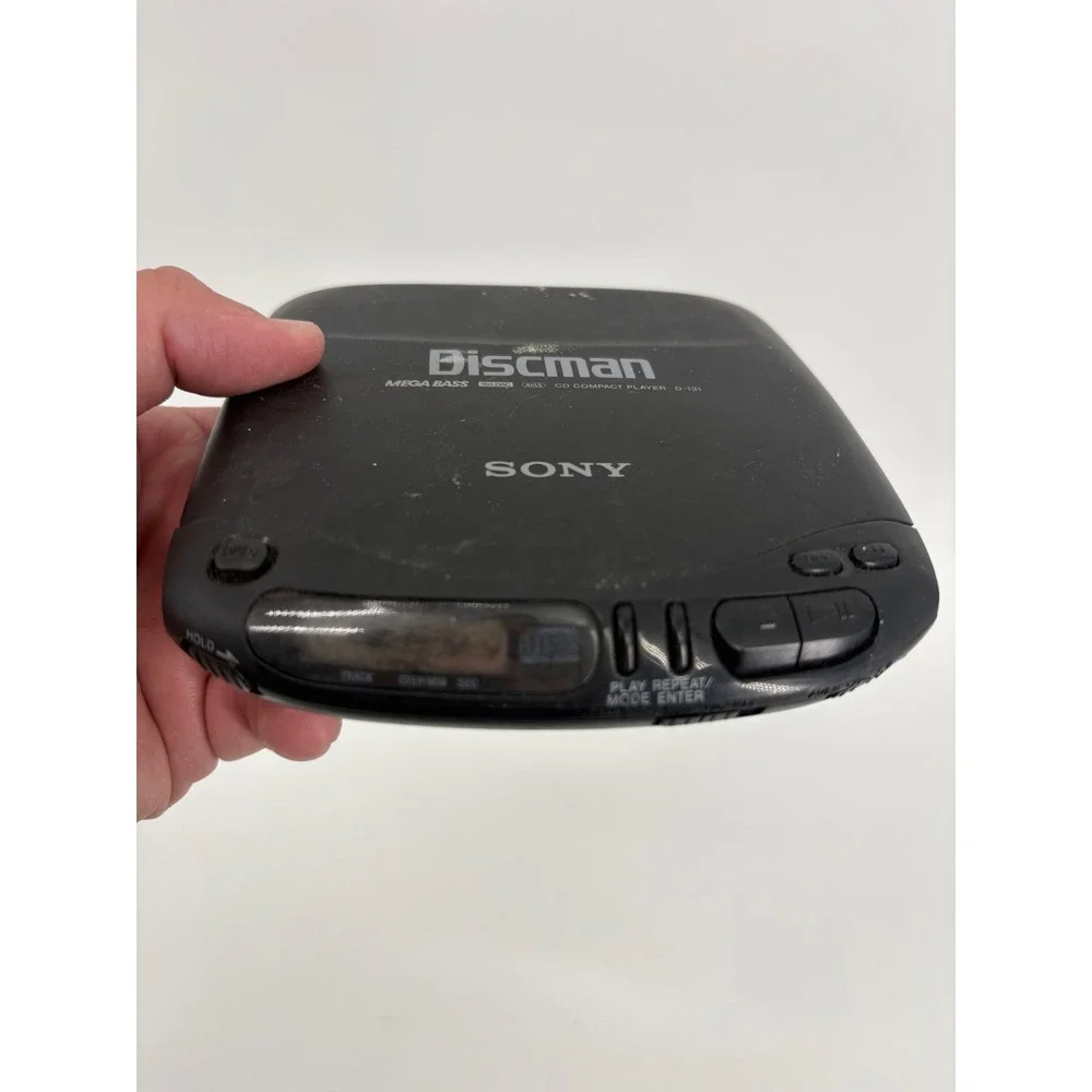 Sony Discman D-131 Portable CD‎ Player Black Mega Bass AVLS Vintage 1994 Parts